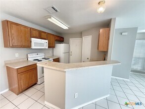 2754 FM1044 in New Braunfels, TX - Building Photo - Building Photo