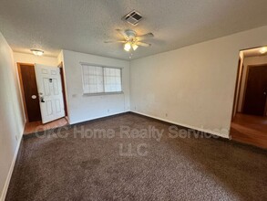 2904 E Noble Dr in Edmond, OK - Building Photo - Building Photo