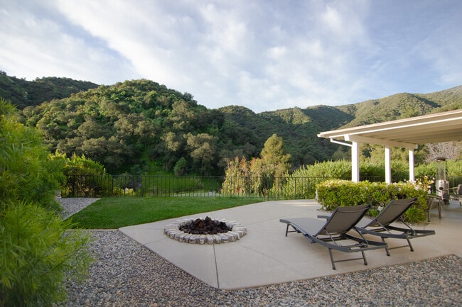 property at 1310 J Lee Cir