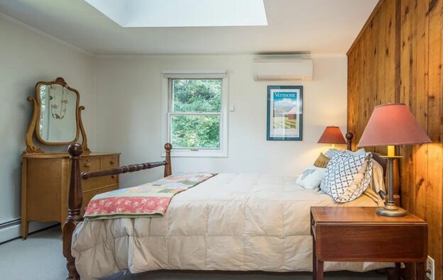 40 Cottage St in Rutland, VT - Foto de edificio