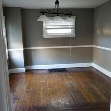 3331 Hewitt Crescent St in Cincinnati, OH - Building Photo - Building Photo