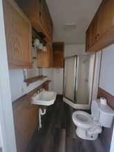 106 N Henderson Ave in Caddo, OK - Building Photo - Building Photo