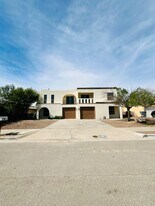 5509 Oakbriar Cir in El Paso, TX - Building Photo