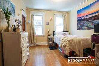 1721 Commonwealth Ave, Unit 2 in Boston, MA - Building Photo - Building Photo