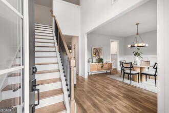 3127 Cherry Blossom Ln in East Point, GA - Foto de edificio - Building Photo