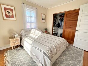 34 Ash St in Cambridge, MA - Building Photo - Building Photo