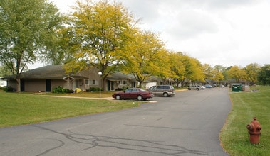 Bellevue Place in Bellevue, MI - Building Photo - Building Photo