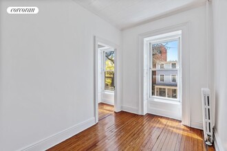 363 Pacific St in Brooklyn, NY - Building Photo - Building Photo