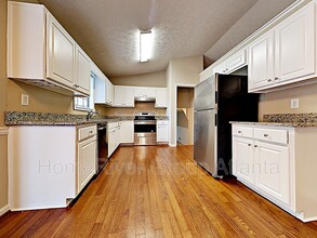 302 Kings Hill Ct in Lawrenceville, GA - Building Photo - Building Photo