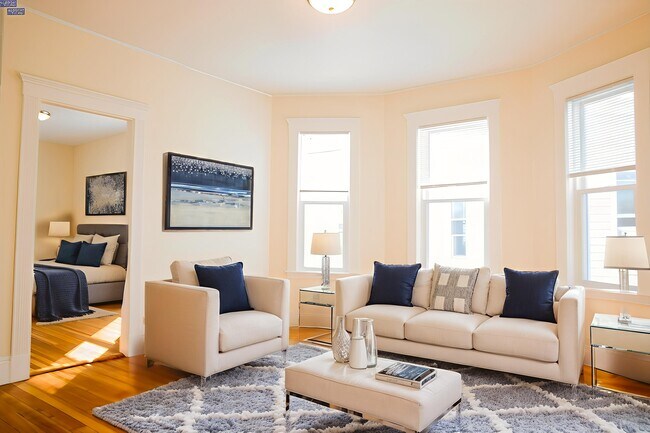 288 Summit Ave, Unit 288 Summit in Boston, MA - Building Photo - Building Photo