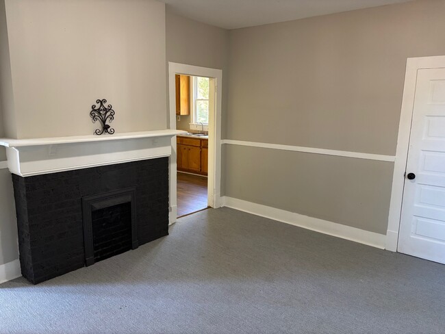 900 Milton Rd in Joanna, SC - Building Photo - Building Photo