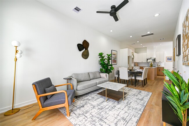 property at 4009 New Orleans St