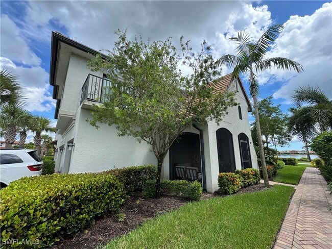 1431 Santiago Cir in Naples, FL - Building Photo - Building Photo