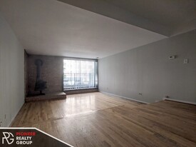 1214 N La Salle Dr, Unit D2 Apartamentos