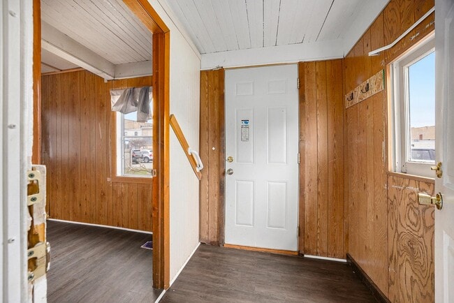 121 S Clay St in Greenville, MI - Building Photo - Building Photo