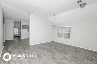 7417 Snow Ridge Dr in Fort Worth, TX - Foto de edificio - Building Photo