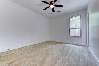 5121 Southwind St in Houston, TX - Building Photo - Building Photo