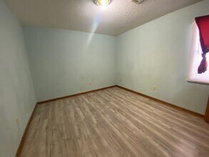 710 Meadowbrook St in Jonesboro, AR - Building Photo - Building Photo