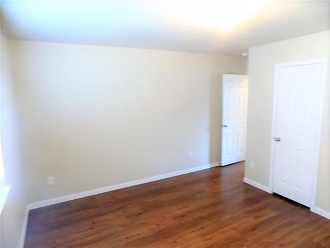 911 Redcrest Springs Ct