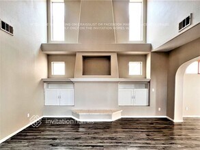 1657 Yellow Tulip Pl in Henderson, NV - Building Photo - Building Photo