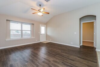 4929 Lemon Grove Dr in Fort Worth, TX - Building Photo - Building Photo