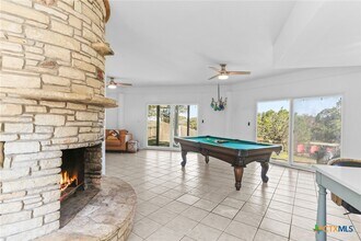 1433 Riviera Dr in Canyon Lake, TX - Building Photo - Building Photo