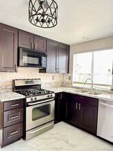 11521 Kirby Pl in San Diego, CA - Building Photo - Building Photo