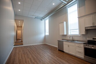 201 Division St in Cobourg, ON - Building Photo - Building Photo