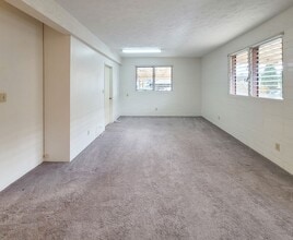 1654 Owawa St in Honolulu, HI - Building Photo - Building Photo