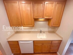 320 N Civic Dr in Walnut Creek, CA - Building Photo - Building Photo