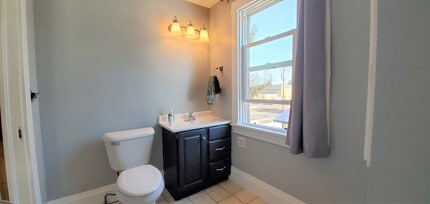 332 E 5th St in New Richmond, WI - Building Photo - Building Photo