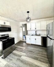 1123 OH-552 in Waverly, OH - Foto de edificio - Building Photo