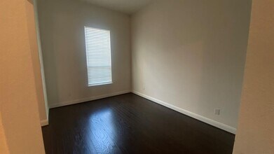 20608 Mouflon Dr in Pflugerville, TX - Building Photo - Building Photo