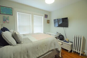 14 Breck Ave, Unit 2 in Boston, MA - Building Photo - Building Photo