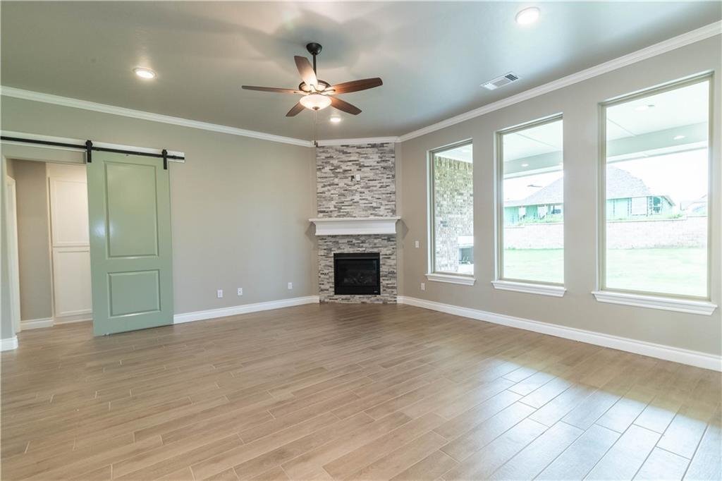 3125 Hunter Crest Dr in Edmond, OK - Building Photo