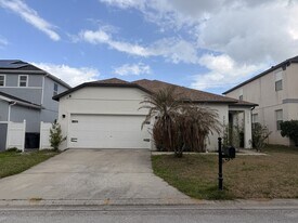 1112 Pine Ridge Dr in Davenport, FL - Building Photo