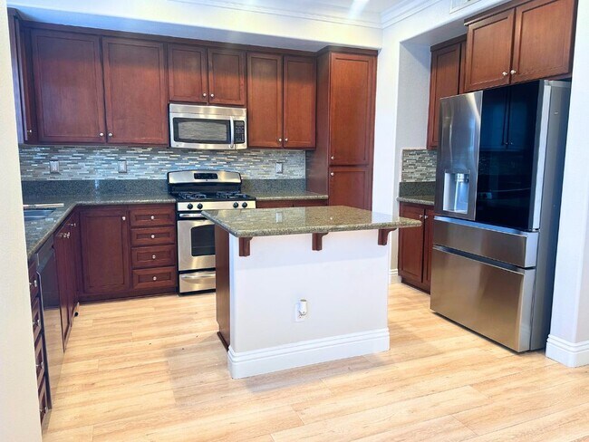 7665 Creole Pl in Rancho Cucamonga, CA - Building Photo - Building Photo