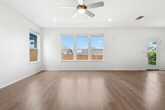 7604 Peccary Dr in Austin, TX - Building Photo - Building Photo