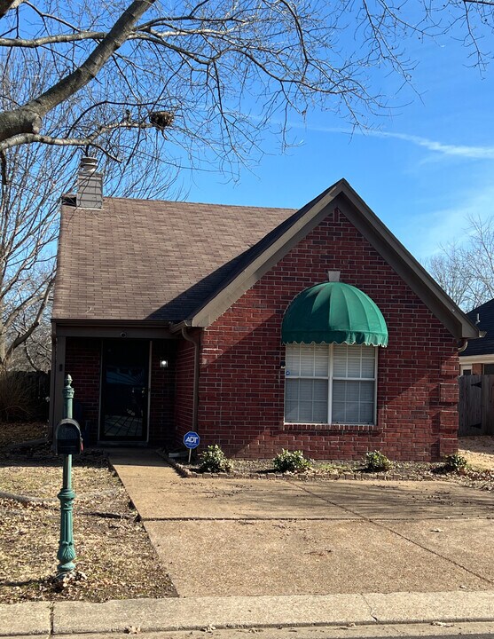 5500 Kayla Dr in Southaven, MS - Building Photo