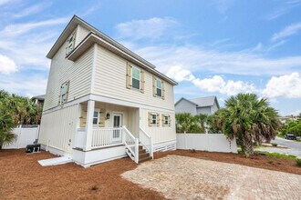 80 Flounder St in Santa Rosa Beach, FL - Building Photo - Building Photo