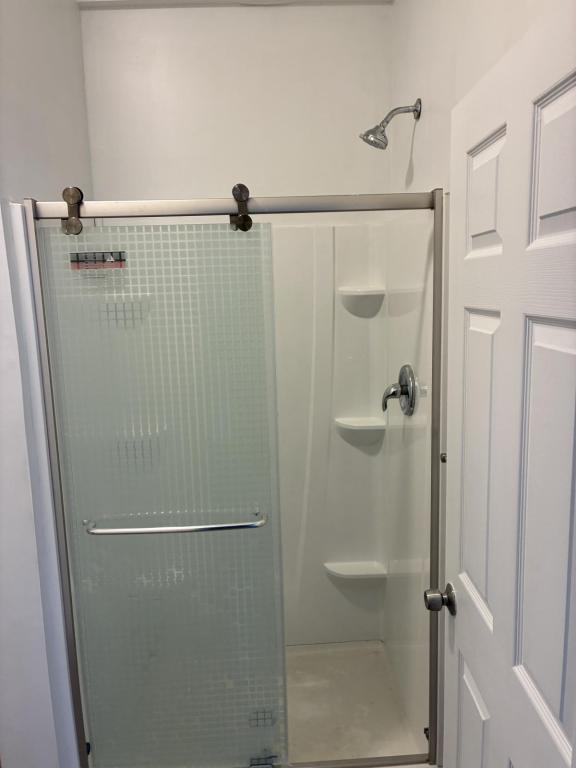 720 Mary St in Mckees Rocks, PA - Building Photo - Building Photo