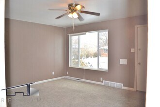 3725 Quincy Ave in Ogden, UT - Building Photo - Building Photo