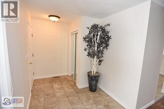 1469 Azalia Crescent in Windsor, ON - Building Photo - Building Photo