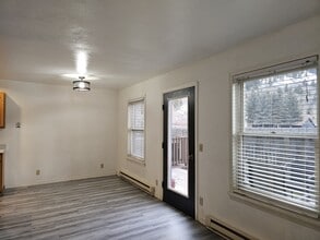 1070 Elk Run Ln in Jackson, WY - Building Photo - Building Photo