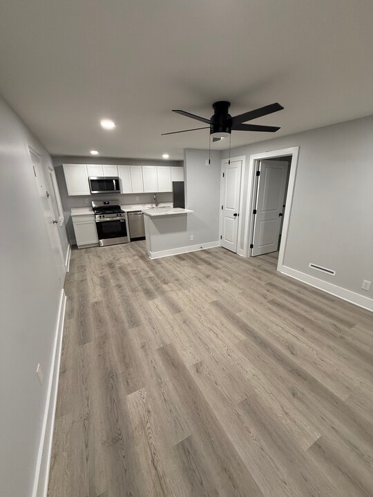 87 E 4th Ave, Unit E in Columbus, OH - Foto de edificio