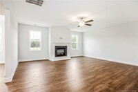 185 Silk Oak Dr in Bunnlevel, NC - Building Photo - Building Photo