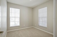 16232 Bridgewalk Dr in Lithia, FL - Building Photo - Building Photo