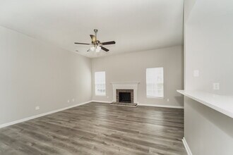 2105 David Earl Dr in Charlotte, NC - Building Photo - Building Photo