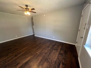 1116 Ireland St in Wichita Falls, TX - Building Photo - Building Photo