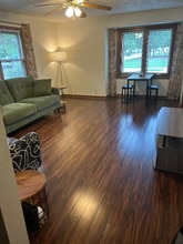 703 Ethel Ave in Green Bay, WI - Foto de edificio - Building Photo